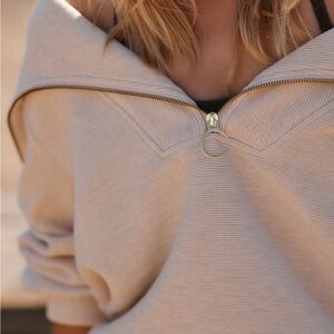 VARLEY- Vine Half Pullover- Large